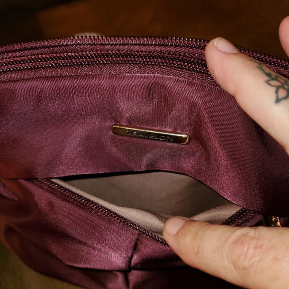 women's travelon crossbody